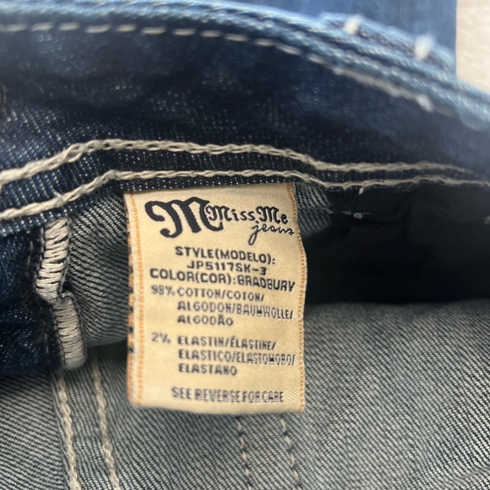 Miss Me Blue Skinny Jeans with Contrast Stitching NWOT Size 28 Women's Skinny - Picture 8 of 13